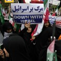 (Foto): Podrška Palestini na skupovima širom Irana povodom obeležavanja zauzimanja ambasade SAD: Palili izraelsku zastavu i…