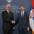 "Uveren sam da će nastaviti da produbljuje odnose sa SAD" Đurić sa Šutanovcem: Diplomatski odnosi Srbije i Sjedinjenih…