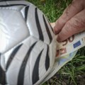 „Prali“ novac preko fudbalskih klubova i saveza kroz fiktivne usluge ordinacije – uhapšeno 10 osoba iz Surdulice