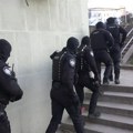 Budžet Srbije oštećen za milione evra! Raspisana potraga za Dejanom Kordićem: Sumnja se da je vlasnik firmi koje su služile za…
