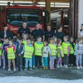 Obeležen Dan sektora za vanredne situacije u Zrenjaninu posetom dece predškolskog uzrasta Dan sektora za vanredne situacije