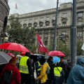 Protest ispred Ministarstva spoljnih poslova u znak podrške studentu koji je išao ka Gazi