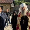 Patrijarh Porfirije i Trampov savetnik za duhovna pitanja obišli Pećku patrijaršiju