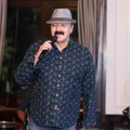 Torta me je obradovala: Haris Džinović proslavio rođendan na nastupu u Beogradu, uz prijatelje, pesmu i veliko iznenađenje…