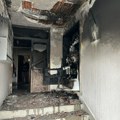 Prvi snimci sa mesta požara na Banovom brdu: Izgoreo ulaz zgrade, obruša se plafon u objektu VIDEO, FOTO