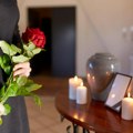 "Ne mogu da verujem da sam ljubila prazan kovčeg": Ožalošćenu ćerku prevarili na sahrani njenog oca, policija nije mogla…