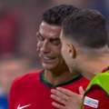Ronaldo grca u suzama posle promašenog penala, a svi pričaju o reakciji njegove majke na tribinama