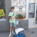 Mateja Patrnogić prodaje limunadu za Danijelu Cvetković - Humani gest jedanaestogodišnjaka