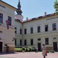 Đaci jovine gimnazije za caleta Humanitarni turniri u fudbalu i basketu za pomoć u lečenju omiljenog profesora