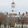 Трампова администрација намец́е нова финансијска ограничења Универзитету Харвард
