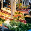 Sve lakše kese potrošača u Srbiji: Povrće za godinu dana poskupelo 40,4 odsto; mleko, sir i jaja skuplji za trećinu