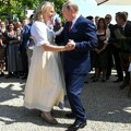 Njen ples sa Putinom izazvao je mnogo pažnje: Evo gde je sada žena sa slike koja je obišla svet