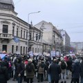 U Nišu i Vranju masovna okupljanja na protestima „Školski čas u zadnji čas“