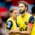 Ratnik: Van den Berg stiže rekord