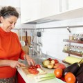 "To su bile velike, ukusne, a jeftine porcije hrane, a spremale su ih bake koje su izgledale i kuvale baš kao naše bake"…