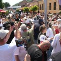 Srpska truba i meksički marijači u Guču stiže trubač iz meksika Čemin nosi šajkaču i ne skida osmeh: Čim sam stigao, znao sam…