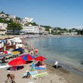 Pet odsto manje nego prošle godine: Na ulcinjskoj rivijeri letuje 42.500 turista