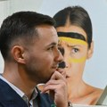 Otvaranje izložbe "Apis art – Pčelinja umetnost" doc. dr Filipa Cvetkovića u Đevđeliji: Jedinstven umetnički koncept koji…