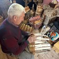 Milan od pruća pravi prava remek dela! Domaćin iz sela Gorjana čuva stari korparski zanat od zaborava