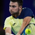 Sjajne vesti za Srbiju: Miomir Kecmanović dominira, trofej je baš blizu!