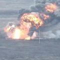 Udar kumulativne bojave glave! Ruska armija probila oklopne zaštite tenka (video)