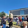 Protest za odbranu hotela Jugoslavija, građani na pet minuta blokirali saobraćajnicu