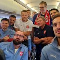 VIDEO Vučić dočekao fudbalere Srbije pred let na Evropsko prvenstvo: "Samo se borite za našu državu"