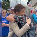 Ana Brnabić srela legendarnu baku iz Kosjerića: "Čuvajte Vučića, moramo da se borimo" (video)