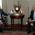 Macut i egipatski šef diplomatije o hitnoj evakuaciji srpskih državljana iz Izraela