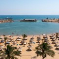 Gde tišina lagune priča najlepše priče: Desert Rose Resort 5*