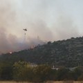 Helikopter iz Srbije već u akciji: Letelica Ka-32 gasi požare u Crnoj Gori