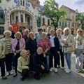 Bez akademije, stručno prenose posetiocima znanja iz umetnosti Savremena galerija Subotica obučava volontere za rad u kulturi…