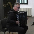 Uz zvuk harmonike i klarineta profesora FILUM-a nastavljen 50. OKTOH