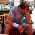 Jannik Sinner knocked out! He lost a match he had already seemed to have won: "I hit a wall"