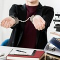 Uhapšena žena (40) u Jagodini zbog sumnje da je lažirala ugovore i obračune: Budžet oštećen za 1,28 miliona