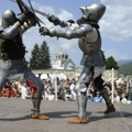 Kraj svetinje oživeli srednji vek: Podno zidina manastira Studenice održana manifestacija „Maglič fest“