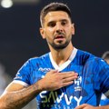 Gol-mašina Mitrović teroriše golmane po Aziji VIDEO