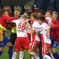 Masovna tuča u derbiju Moskve: Stanković dobio Nikolića (VIDEO)