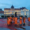 JKP "Čistoća": Organizatori protesta napali naše radnike koji su čistili farbu na Trgu Slobode