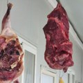 Inspektori upali u nelegalni objekat u Čačku: Sprečeno trovanje građana; Pronađeno 14 tona mesa FOTO