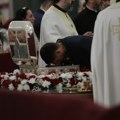 Beograd danas obeležava gradsku slavu: Litija počela kod Vaznesenjske crkve, obratiće se i patrijarh Porfirije (foto)