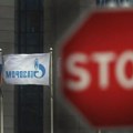 Demostat: Potpisivanje dugogodišnjeg ugovora sa Rusima o gasu uslovljeno stopiranjem isporuke srpskog oružja Ukrajini