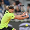 Zverev se prošetao do polufinala halea: Nemac slavio nad Kobolijem posle dva seta