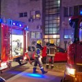 Gori napušteni objekat u Novom Sadu