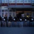 MUP objavio da okupljeni građani u Novom Sadu planiraju da napadnu policiju ispred Filozofskog fakulteta i DIF-a