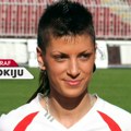 Ovo nije prvi put da Ivana Španović na velikom takmičenju radi neobičnu stvar, 2007. godine u Beogradu...