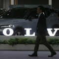 „Volvo” povlači 40.000 terenskih električnih vozila zbog rizika od pregrevanja baterija