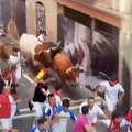 Bik rogom probio muškarca u lice: Krvava drama na poznatom festivalu u Španiji, 12 povređenih (video)