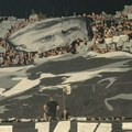 Grobari pocepali sopstvenu koreografiju posvećenu Saši Ilići, šetalica pukla na dva dela