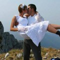 Tatjana pala u ambis i jedva preživela: Spasao ju je Nenad, a 2 godine kasnije venčali su se na istoj planini